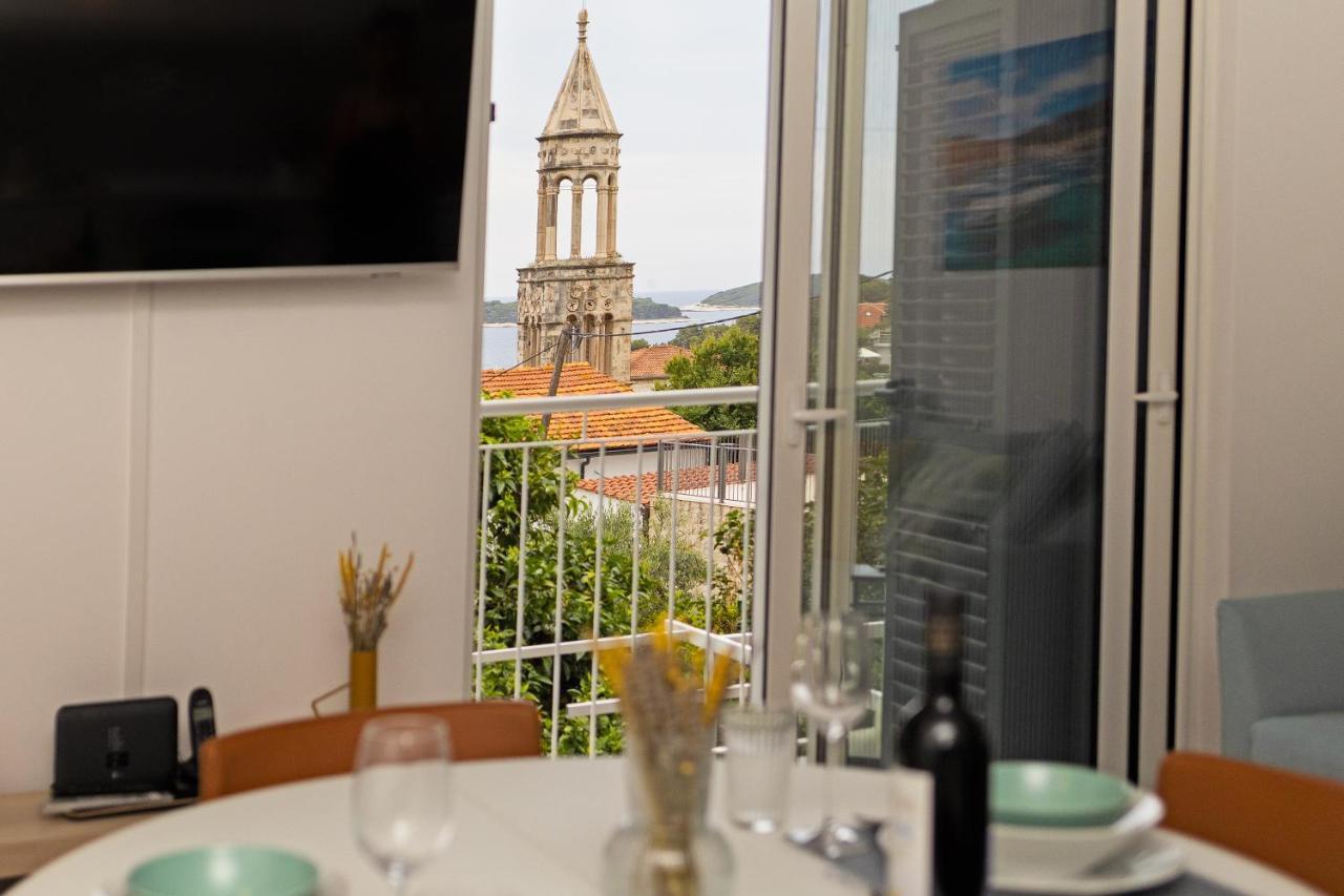 Jesliving Hvar - 2 Bedroom Elegant With Sea View In Historic Center Of Apartment *