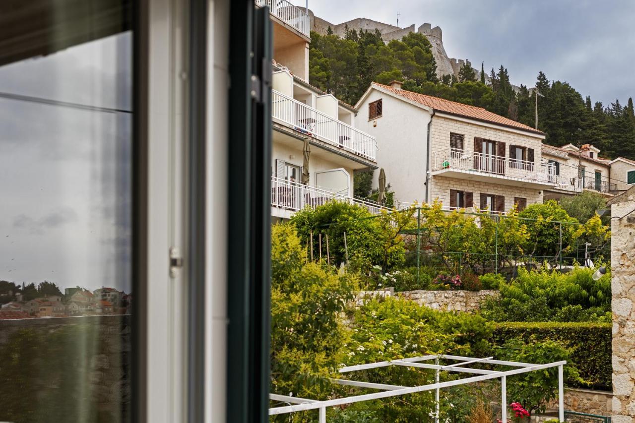 Apartment Jesliving Hvar - 2 Bedroom Elegant With Sea View In Historic Center Of